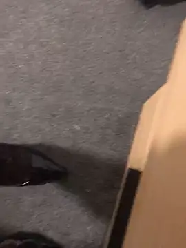 Preview of sexyheelskev