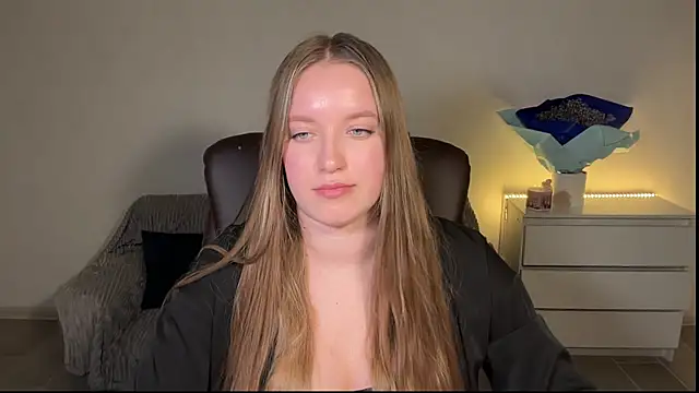 EvaMaddison webcam