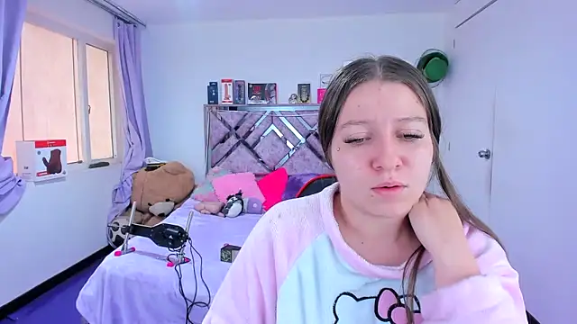 Luna_Analya webcam