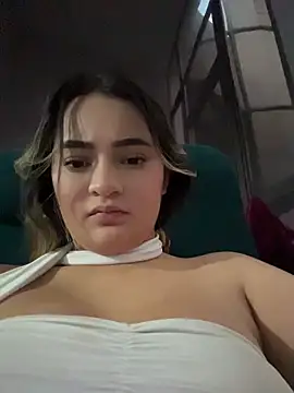 Antonella_Julieta webcam