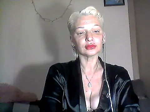 MaryJane441 webcam