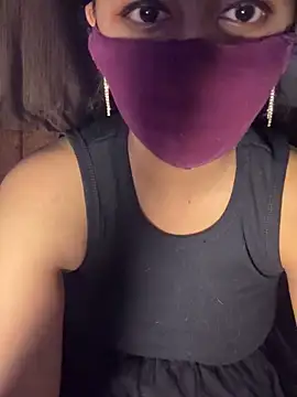 HeartQueen05 webcam