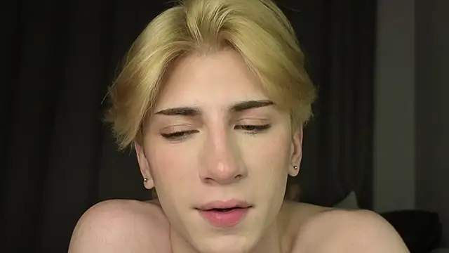 Oliver_star_boy_ webcam
