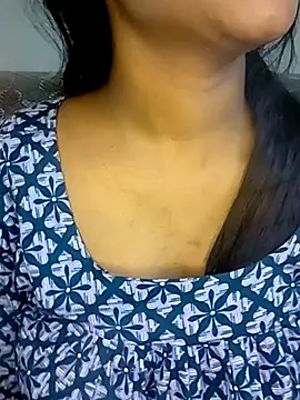 Neha533 webcam