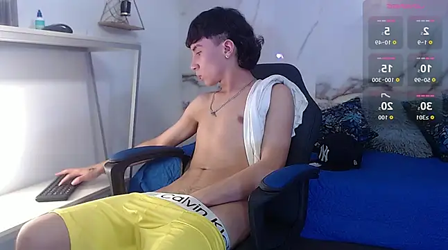 XanderGrey8 webcam