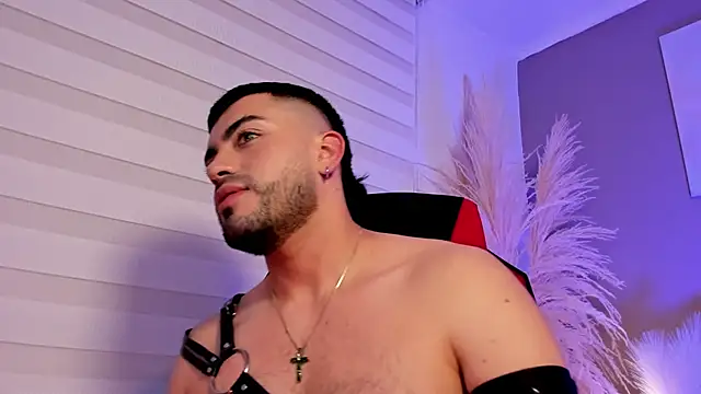 Alexander_Diazz webcam
