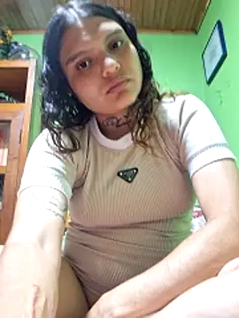 nika_1327 webcam