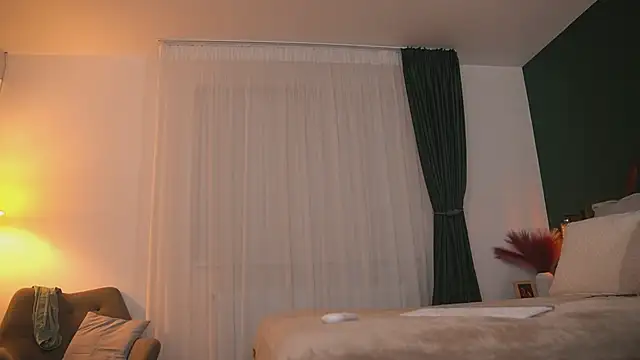 Alyonaqueen_ webcam