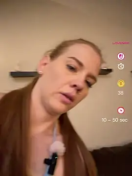 Preview of roxyredxo12