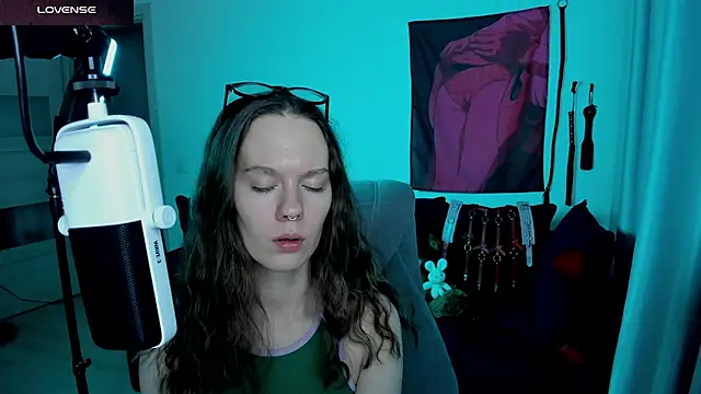 Goddess_of_Fertility webcam