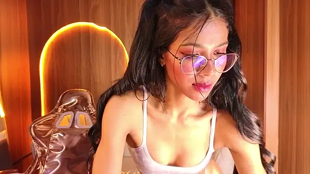 Alina_b_ webcam