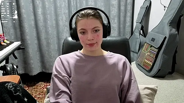 CutieAnny webcam