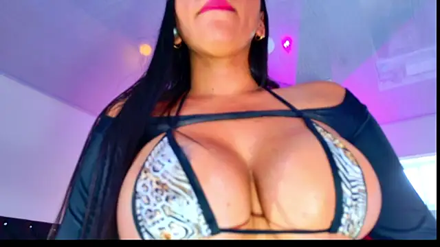 SQUIRT4UMEGAN webcam