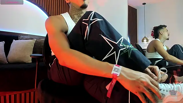 Donovan_Desmond webcam