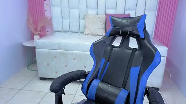 sarita_09_s webcam