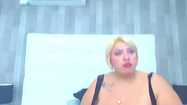 LeahMillerr webcam