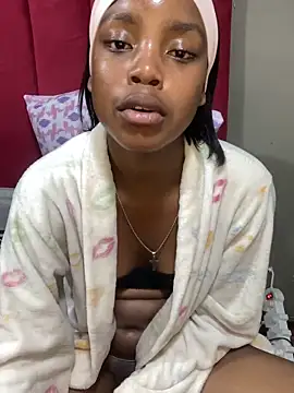 Littlebunny33 webcam