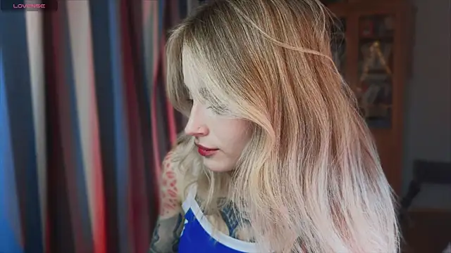 aviva_faith webcam
