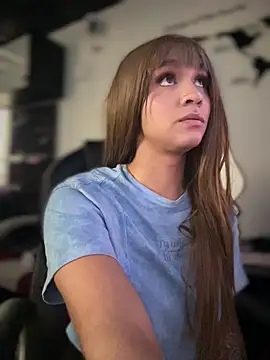 Isabella-Teen webcam