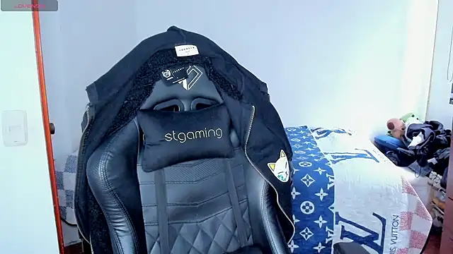 Tommy_Bred webcam