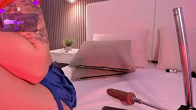 annie_clarkson webcam