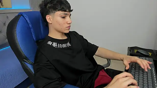 SamBlack_ webcam