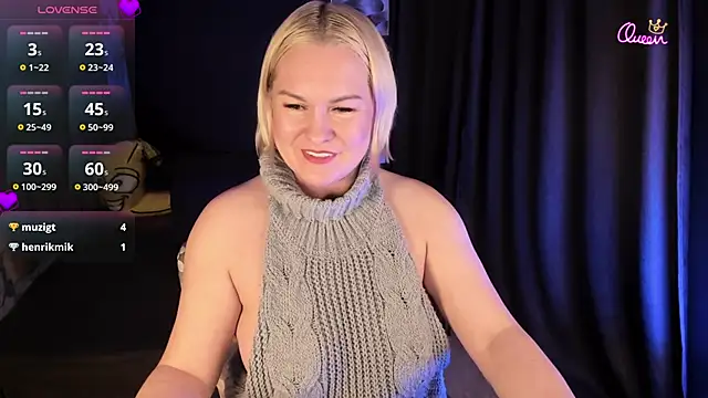 YolandaKiss webcam