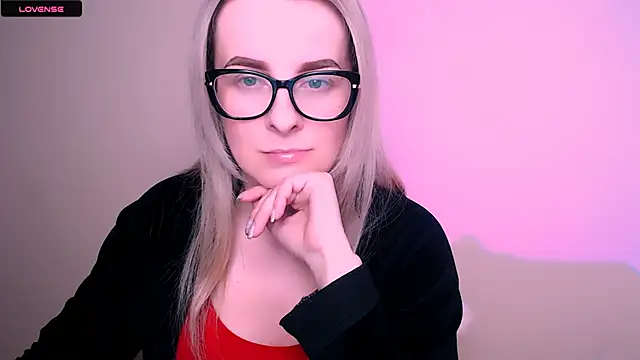 AnnePeach webcam