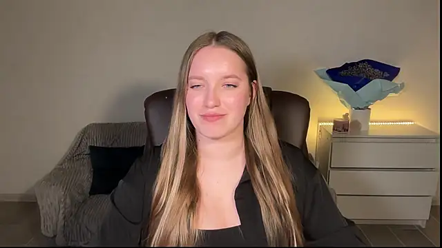 EvaMaddison webcam