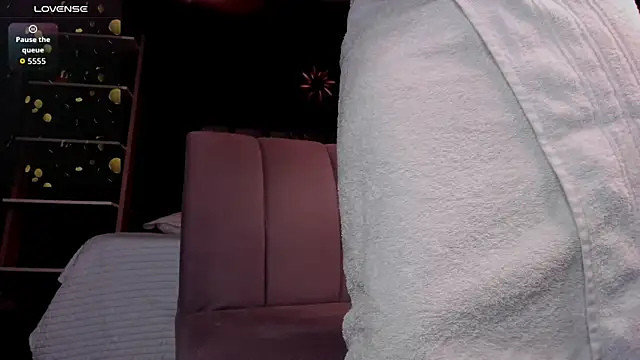 LiamDeep webcam