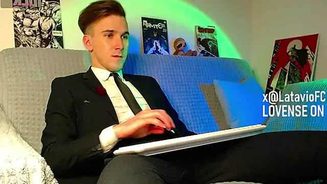midnighter_ - Midnighter_'s free webcam - UK Sex Cams