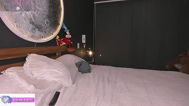 Sarajames webcam