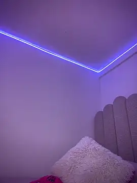 Aliciia777 webcam