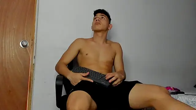 andrew_rose_ webcam