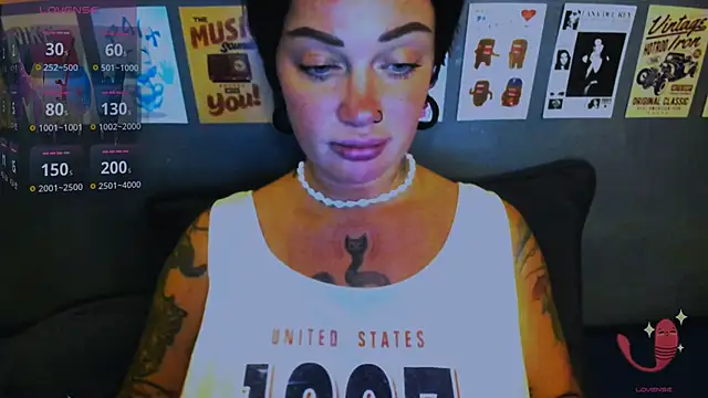 EllieOz webcam