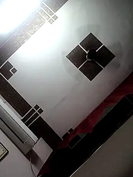 Daya_Chheda webcam