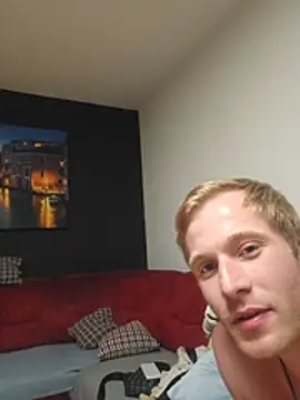 bigdick_ben@xh webcam