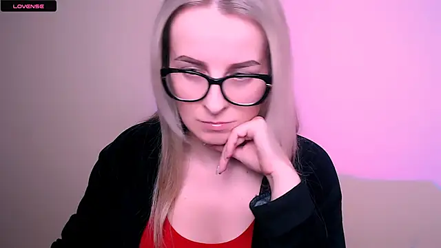 AnnePeach webcam