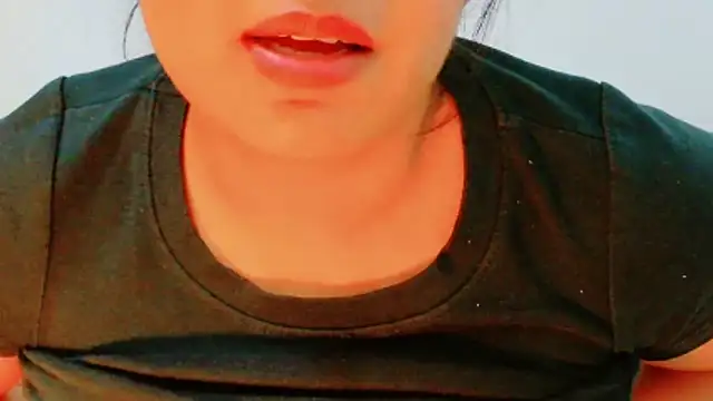 Preview of mojaditpussy