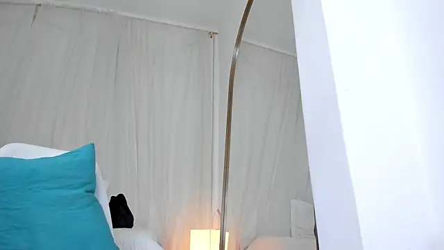 Preview of the_essentials