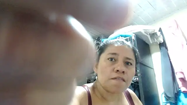 adrixxx38 webcam