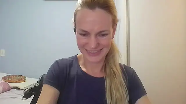 Annylove1 webcam