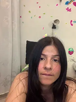 Estefani_32 webcam