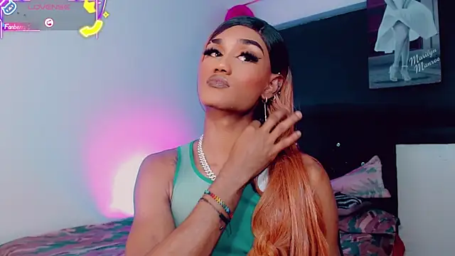 Kendall_hornyy webcam