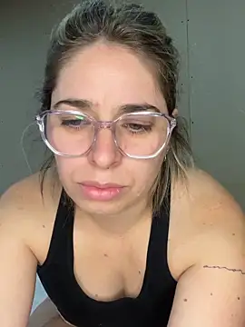 soyanahii webcam