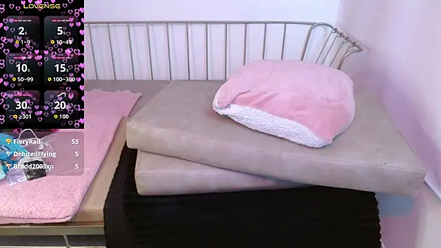 Roxanne_vale webcam