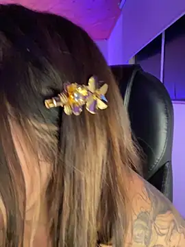 Isabella18_pink webcam