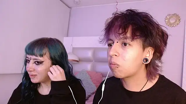 Madewithhell webcam