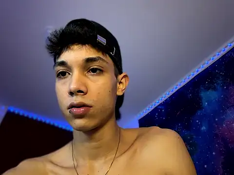 RoughDiamond_ webcam