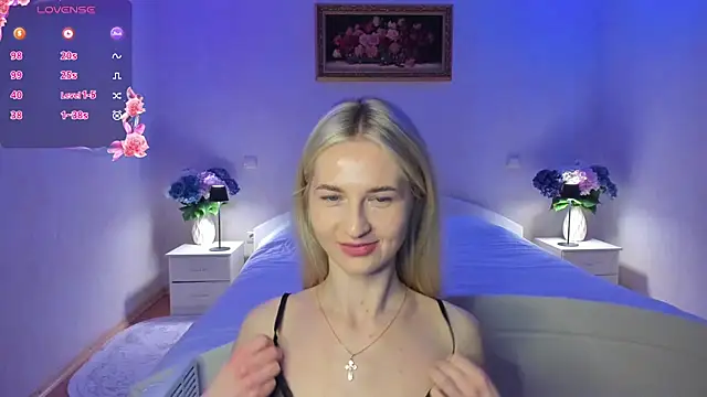 Julie_Blaze webcam
